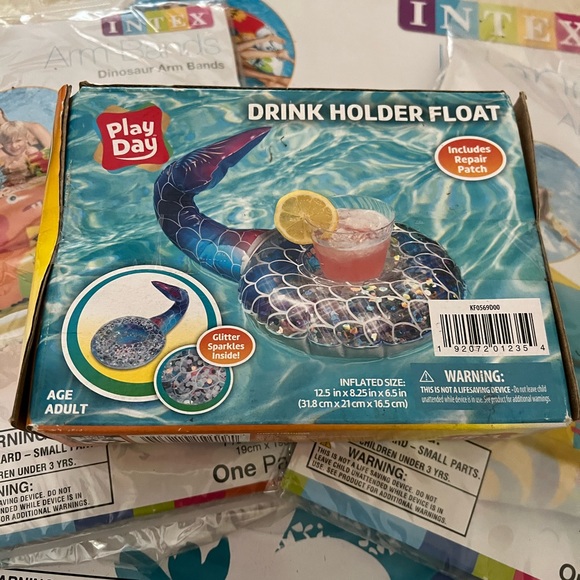 Pool floats… bundle set - Picture 2 of 5